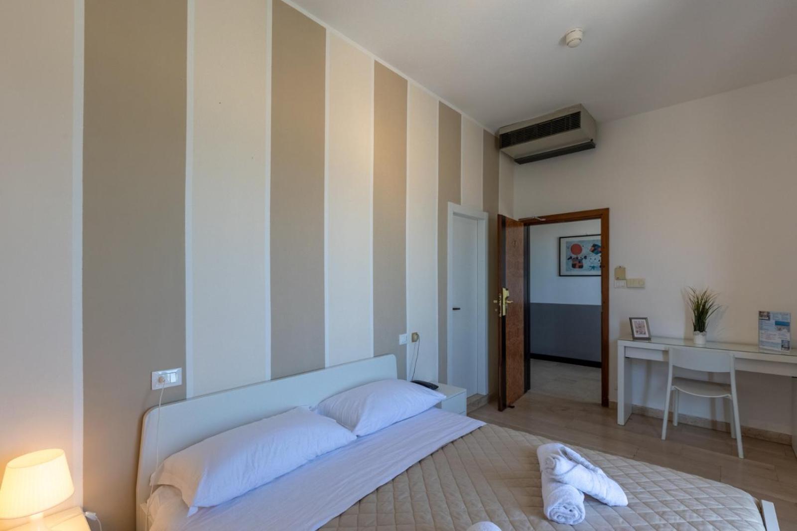 Grand Meeting Hotel Rimini Exterior foto